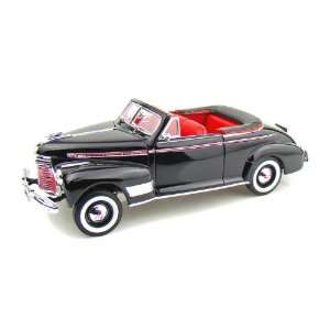 1941 Chevrolet Special Deluxe Convertible 1/18 Black