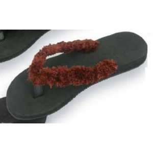 Style Travel 60452 Trend Stepper Fuzzy Flip Flops   Chocolate   Size S 