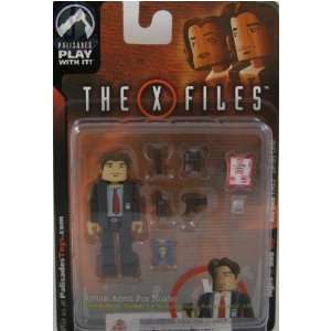   Special Agent Fox Mulder X Files PALZ Series One Figure: Toys & Games