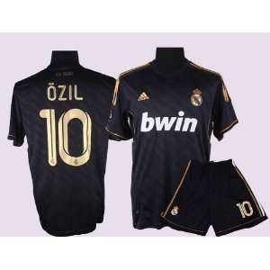  Real Madrid 2012 Ozil Away Jersey Shirt & Shorts Size S 