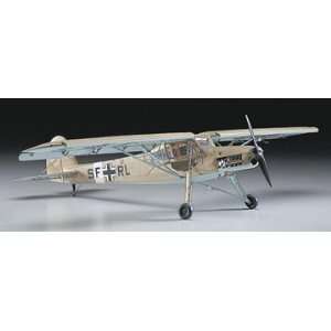    Hasegawa 1/32 FI156C Storch Airplane Model Kit: Toys & Games
