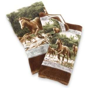  Hautman Wild Horses Towel Set: Home & Kitchen