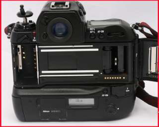 Nikon F5 35mm SLR Film camera  