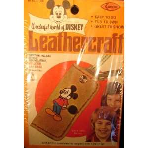 Wonderful world of Disney Mickey Mouse Leathercraft  Holster Key Case 