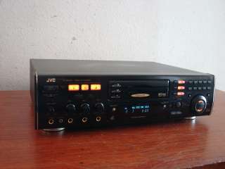 JVC XL MV303BK KARAOKE VIDEO CD PLAYER VCD NTSC PAL NICE  