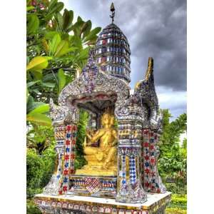  Ornate Buddhist Shrine, Wat Bangkungthien Kang, Bangkok 