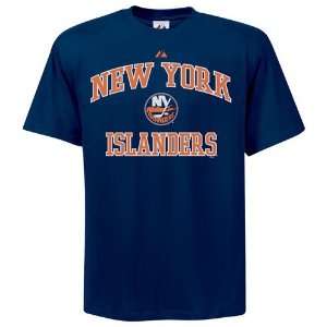 Majestic New York Islanders Heart Soul T shirt:  Sports 