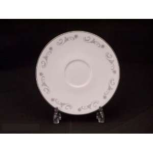  Royal Worcester Bridal Lace Saucers Only: Kitchen & Dining