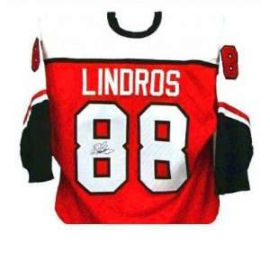  Eric Lindros Philadelphia Flyers Framed Autographed Jersey 