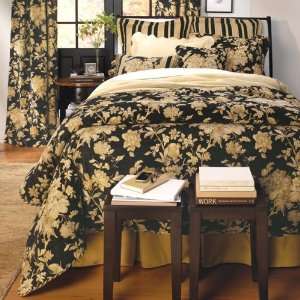  Black Pomegranate Comforter Set   Full