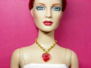 T327 Tonner Tyler Ellowyne 16 Doll Jewelry gold chain & pink 