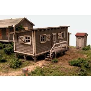  Blair Line HO Joes Cabin w/Outhouse Laser Cut Kit Toys 