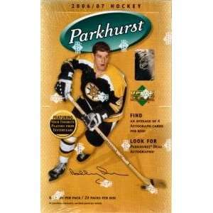  1993 94 Parkhurst Hockey Hobby Box: Sports Collectibles