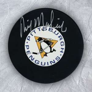  RICK MACLEISH Pittsburgh Penguins SIGNED Hockey Puck 