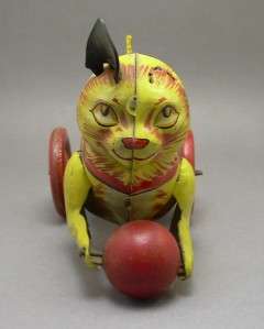 Vintage MARX Cat Wood Ball Tin Litho Tail Wind Toy  