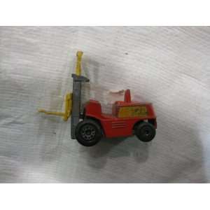  Red Forklift With Yellow Forks (one fork missing) Matchbox 