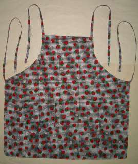 TUTTY FRUITY STRAWBERRIES BARBEQUE APRON MADE IN USA  