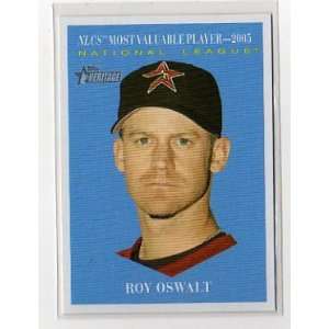  2010 Topps Heritage #484 Roy Oswalt Short Print Baseball 