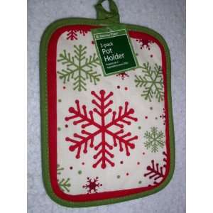   : Holiday Time 2 Pack Pot Holders   Snowflake Pattern: Home & Kitchen