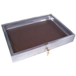   / Display Case 24 x 18 x 3.25 inches   Sideload