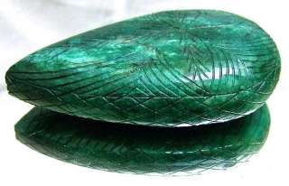 580.00 CTS MUSEUM GRADE FINEST GREEN CARVED EMERALD  