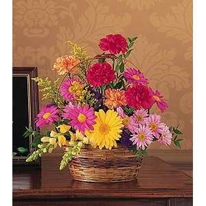  Memorial Basket   Same Day Delivery Available Patio, Lawn 