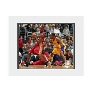  Photo File Cavaliers LeBron James/Lakers Kobe Bryant 