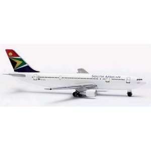  Herpa South African A300B2 1/500 Toys & Games