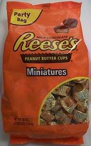 40 OZ Party Bag Reeses PEANUT BUTTER CUPS Miniatures Milk Chocolate 