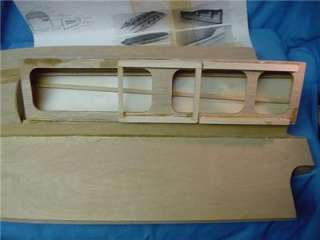 Dumas Hot Shot IV Wood Boat Kit #1320   28 long  