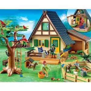  Playmobil Forest Lodge Toys & Games