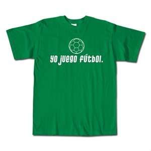  Tee Times Yo Juego Futbol Soccer T Shirt (Green): Sports 