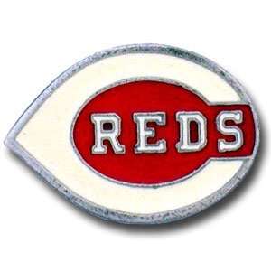  Team Logo MLb Pin   Cincinnati Reds: Sports & Outdoors