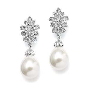  Faux Marcasite Leaf Earrings with Pearl 