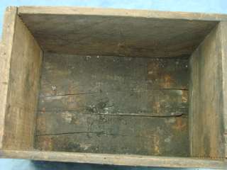   Vintage Wood US Cartridge Co Small Arms Ammunition Box Home  