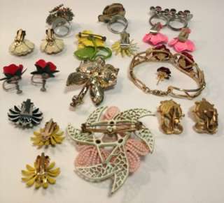   Jewelry Lot Plastic Rose Enamel Flower Brooches Earrings Bracelet