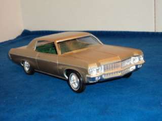 Vintage AMT 1970 Chevy Impala Heavy Chevy 1/25 Scale Built Model Kit 