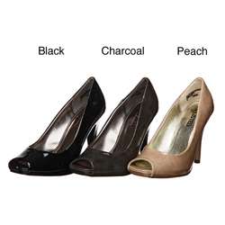 Unlisted by Kenneth Cole Womens Sewing Kit Peep toe Pumps 