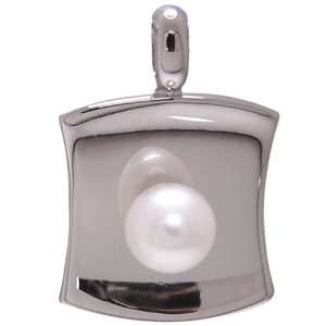  Sterling Silver Cinched Square Pendant with White Akoya 