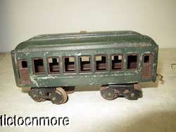 PRE WAR LIONEL #154 ELECTRIC NY CENTRAL ENGINE & BAGGAGE PASSENGER 