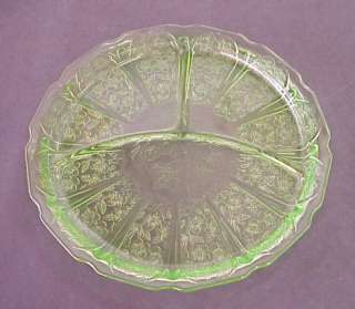 GREEN CHERRY Depression Glass Grill Plate 9 DG Jeanette  