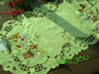   Easter Bunnies Embroidered 34 green TABLE RUNNER L091278  