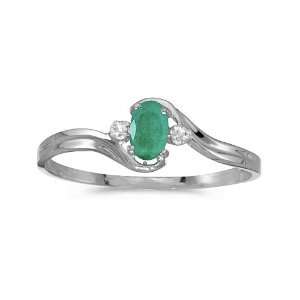  10k White Gold Oval Emerald And Diamond Ring (Size 8 