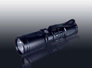 iTP SC1 Eluma R5 LED Flashlight 230 Lumens  
