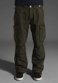 TRUE RELIGION Anthony Cargo Pant in Army  