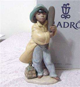 LLADRO Young Fisherman Figurine 12335 with Original Box and Packing 