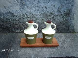 Essig und Öl Behälter aus Keramik mit Abstellschale neu in Rheinland 