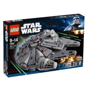  LEGO Star Wars Millennium Falcon 7965 Toys & Games