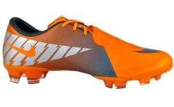   NIKE MERCURIAL GLIDE FG Soccer Cleats for natural and firm surfaces