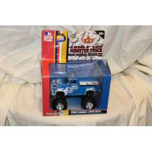   Licensed Fleer Toronto Jays 1956 F 100 Monster Truck Toys & Games
